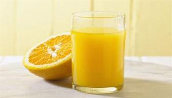 嘻粒粒草本鲜果饮品